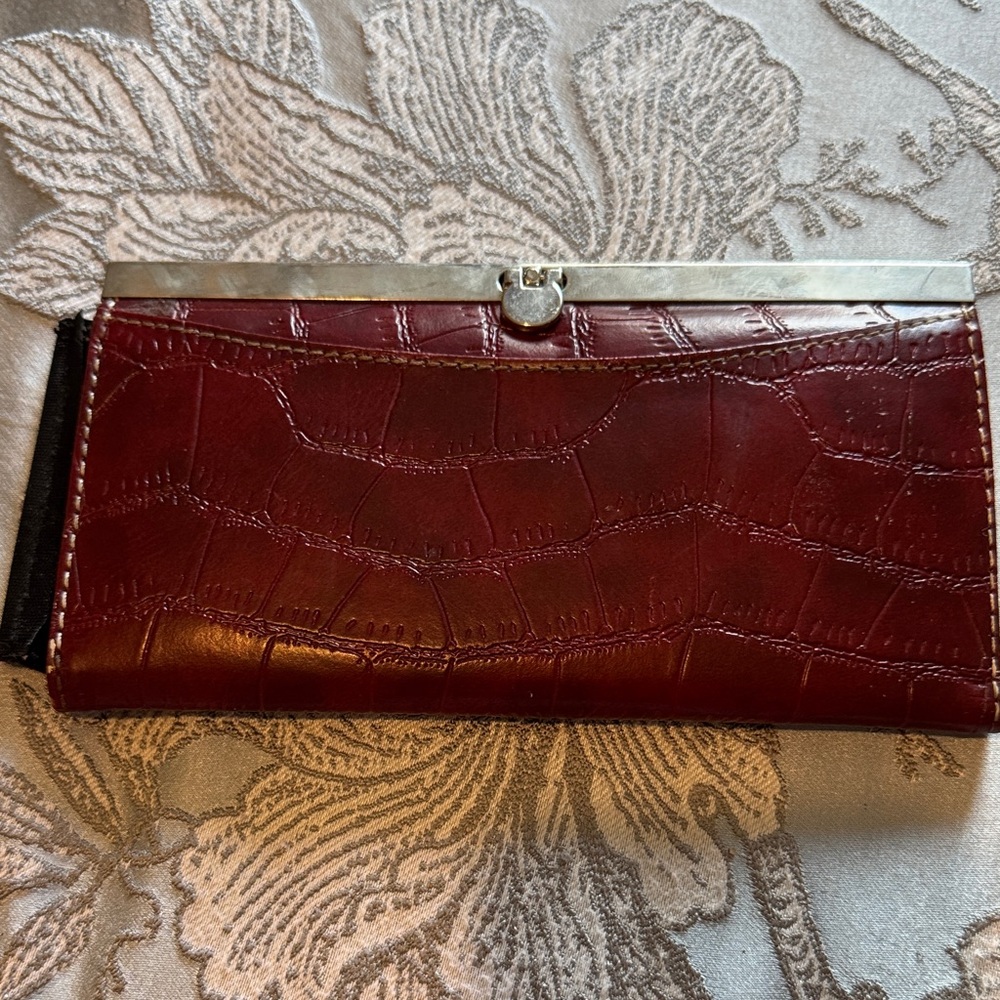 Elegant Burgundy Crocodile-Embossed Clutch